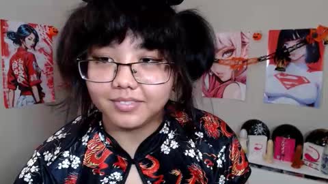 Snapshot of moertomlly chatting on 31, 10, 2025 Molly online show from 31, 10, 2025