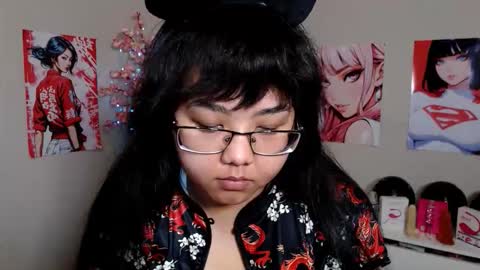 Snapshot of moertomlly chatting on 1, 11, 2025 Molly online show from 1, 11, 2025