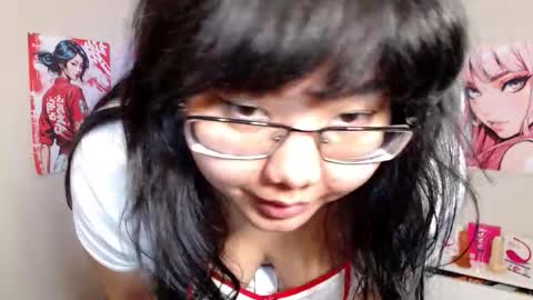 Snapshot of moertomlly chatting on 20, 11, 2025 Molly online show from 20, 11, 2025