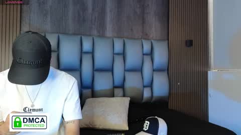 Snapshot of mohamed_malik chatting on 25, 4, 2026 mohamed_malik online show from 25, 4, 2026