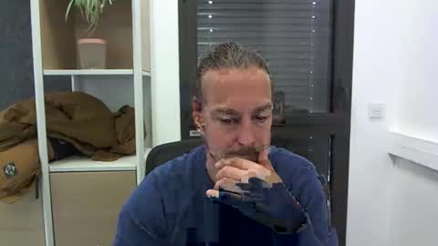 Julien online show from 9, 12, 2024