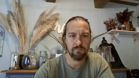 Julien online show from 18, 10, 2025