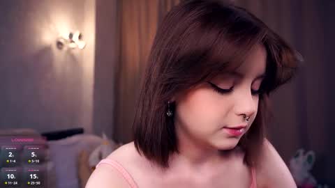Snapshot of moiregathright chatting on 22, 9, 2025 My name is Eda online show from 22, 9, 2025