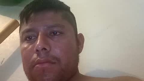 moisesvelazquez287 online show from 19, 5, 2026