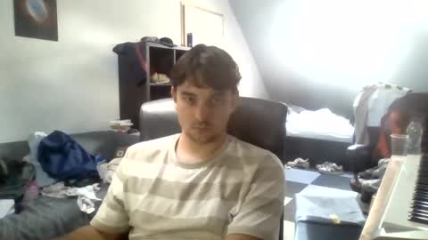Snapshot of moistbreadstick chatting on 27, 7, 2026 moistbreadstick online show from 27, 7, 2026