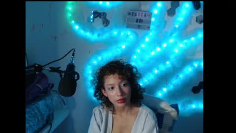 Snapshot of moka_soul chatting on 5, 6, 2026 moka_soul online show from 5, 6, 2026