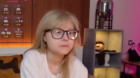 Snapshot of moliqin chatting on 14, 4, 2026 moliqin online show from 14, 4, 2026