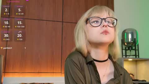 Snapshot of moliqin chatting on 16, 4, 2026 moliqin online show from 16, 4, 2026