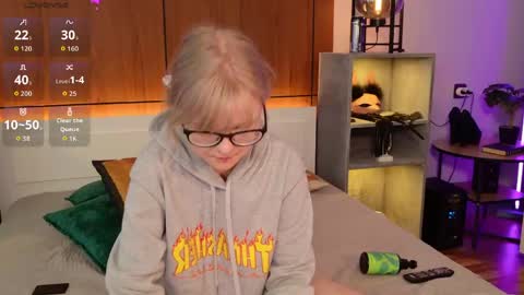 Snapshot of moliqin chatting on 25, 4, 2026 moliqin online show from 25, 4, 2026