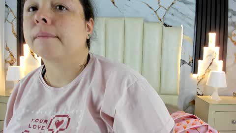 Snapshot of molliebue1 chatting on 23, 1, 2025 Hey Guys Im Mollie online show from 23, 1, 2025