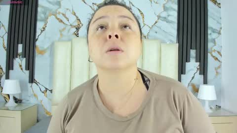 Snapshot of molliebue1 chatting on 8, 3, 2025 Hey Guys Im Mollie online show from 8, 3, 2025