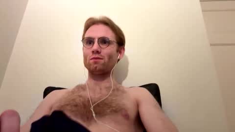 Snapshot of molliter chatting on 12, 10, 2025 molliter online show from 12, 10, 2025