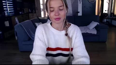 Snapshot of molly_bell chatting on 17, 1, 2026 Molly online show from 17, 1, 2026