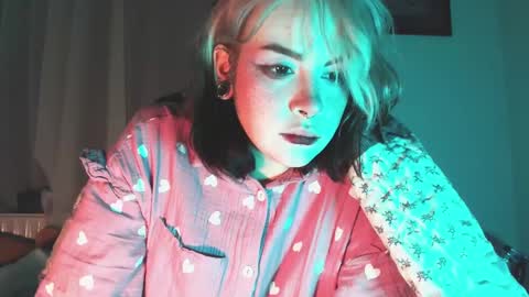 Molly Crow online show from 29, 12, 2024