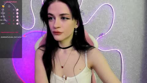 Molly - online show from 25, 5, 2026