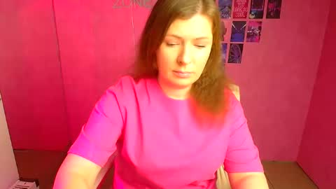 Molly online show from 5, 4, 2026