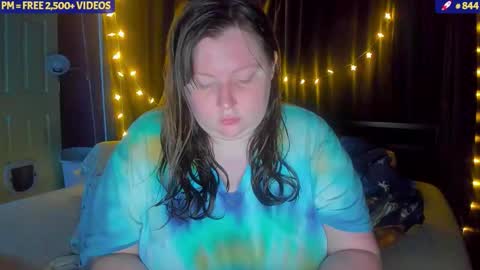 molly_moons online show from 25, 11, 2025