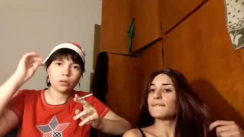 Snapshot of molly_popp chatting on 26, 12, 2024 Molly Pop online show from 26, 12, 2024