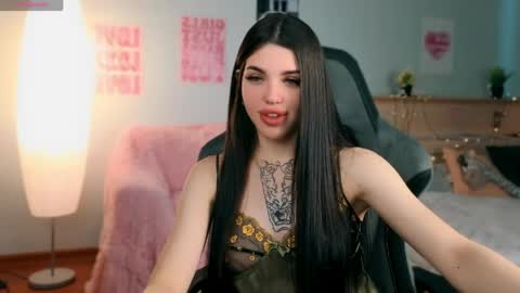 Snapshot of molly_rettyy chatting on 19, 5, 2026 Molly online show from 19, 5, 2026