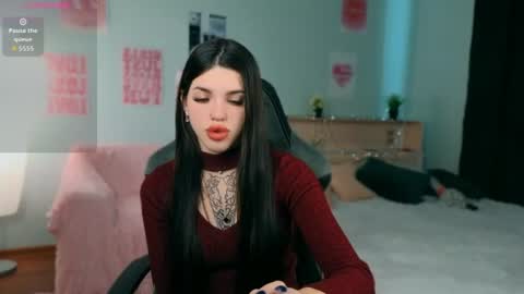 Snapshot of molly_rettyy chatting on 26, 6, 2026 Molly online show from 26, 6, 2026