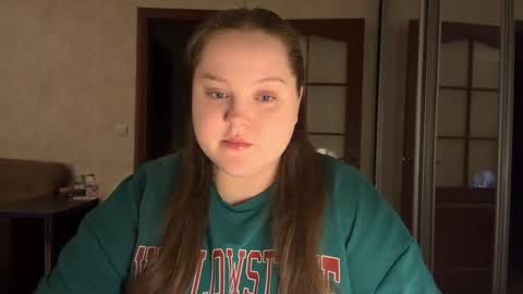 Snapshot of mollyas chatting on 18, 4, 2026 Alice online show from 18, 4, 2026