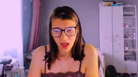  KIRA  online show from 29, 5, 2026