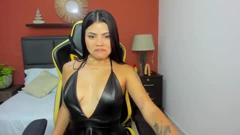 Snapshot of mollylove_ chatting on 26, 9, 2025 mollylove_ online show from 26, 9, 2025