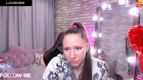 hi im Molly heregreat boobs big heart  warm pussy  online show from 8, 3, 2025