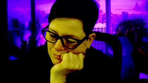 Snapshot of mollysun chatting on 24, 3, 2026 MollySun Nina Randmann online show from 24, 3, 2026