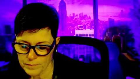 Snapshot of mollysun chatting on 21, 4, 2026 MollySun Nina Randmann online show from 21, 4, 2026