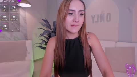 Snapshot of mollysunders_ chatting on 12, 2, 2025 Molly Sunders online show from 12, 2, 2025