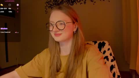 Snapshot of mollytucker chatting on 1, 4, 2026 mollytucker online show from 1, 4, 2026