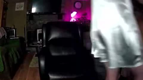 Snapshot of mommamadesissy chatting on 21, 2, 2026 Bink online show from 21, 2, 2026