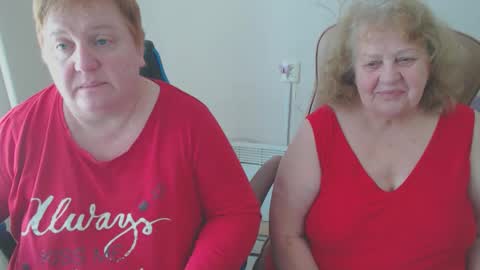 Snapshot of mommy99x chatting on 25, 3, 2026 Mommy99X online show from 25, 3, 2026