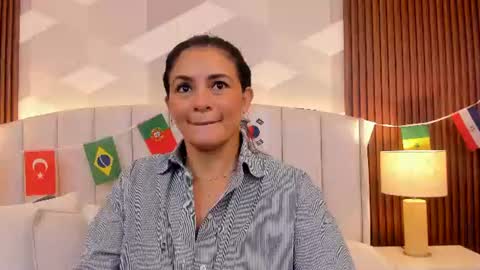 Snapshot of mommy_naughty_ chatting on 7, 7, 2026 Letty Smith online show from 7, 7, 2026
