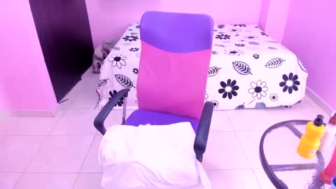 call me slut online show from 11, 9, 2025