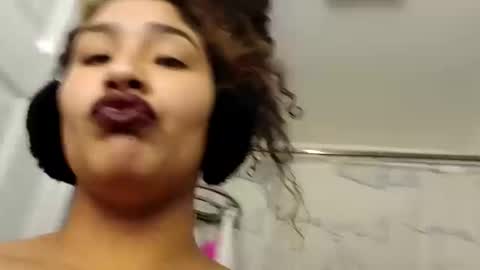 Mommy bubbles online show from 11, 1, 2025