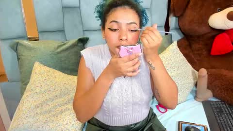 Snapshot of momo_ayasse chatting on 22, 9, 2025 Momo online show from 22, 9, 2025