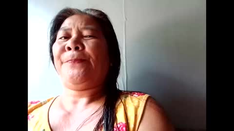 Snapshot of moms50 chatting on 21, 4, 2026 moms50 online show from 21, 4, 2026