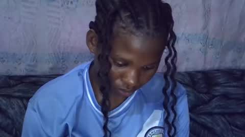 Snapshot of momsdoll chatting on 20, 2, 2026 momsdoll online show from 20, 2, 2026