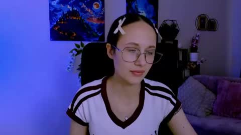 Snapshot of mona_cloud chatting on 12, 7, 2026 Mona online show from 12, 7, 2026