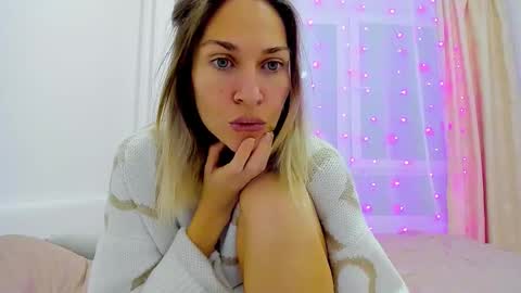 Mona online show from 14, 12, 2024