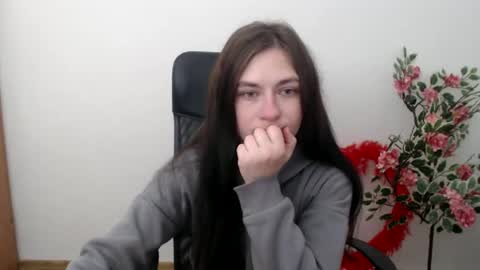 monakali online show from 4, 11, 2025