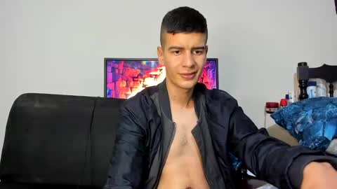 nicolas online show from 3, 12, 2024