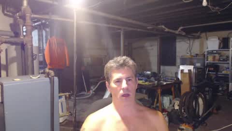 Snapshot of moneymfk chatting on 4, 7, 2026 moneymfk online show from 4, 7, 2026