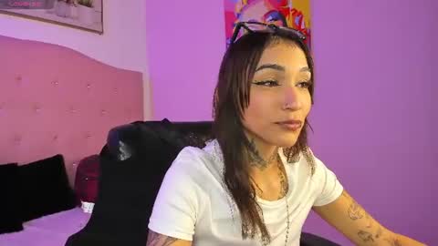 Snapshot of monica_420 chatting on 19, 6, 2026 Monica online show from 19, 6, 2026