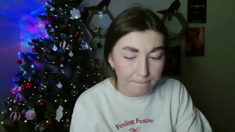 Snapshot of monica_sweets chatting on 24, 11, 2025 sweet girl and shine body online show from 24, 11, 2025