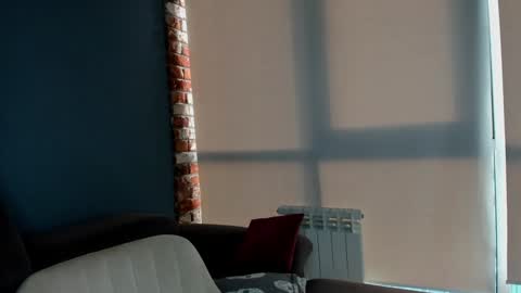 monica_weisss online show from 22, 1, 2025