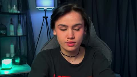 Snapshot of monicafarmer chatting on 10, 4, 2026 monica online show from 10, 4, 2026