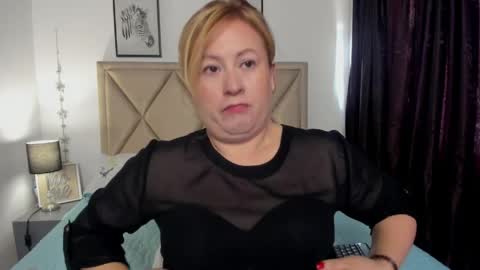 Mony online show from 10, 4, 2026